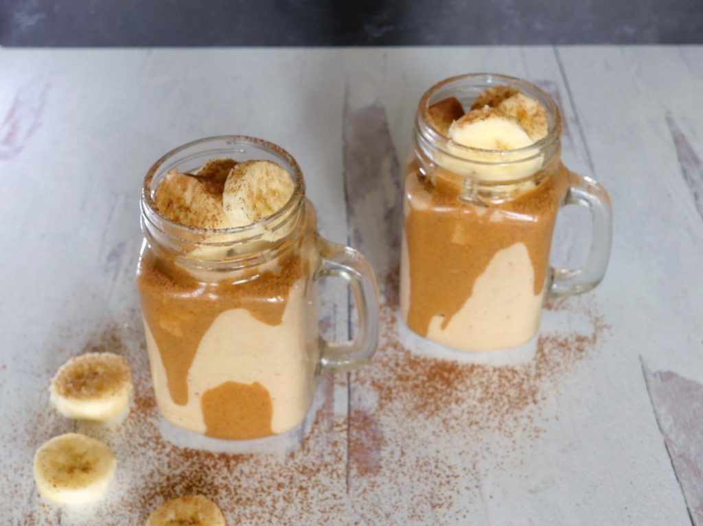 Vegan cold brew and banana smoothie by Roaring Spork